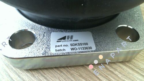 NG100 K16S-100 - SAE 4" Compensatore con flange SAE