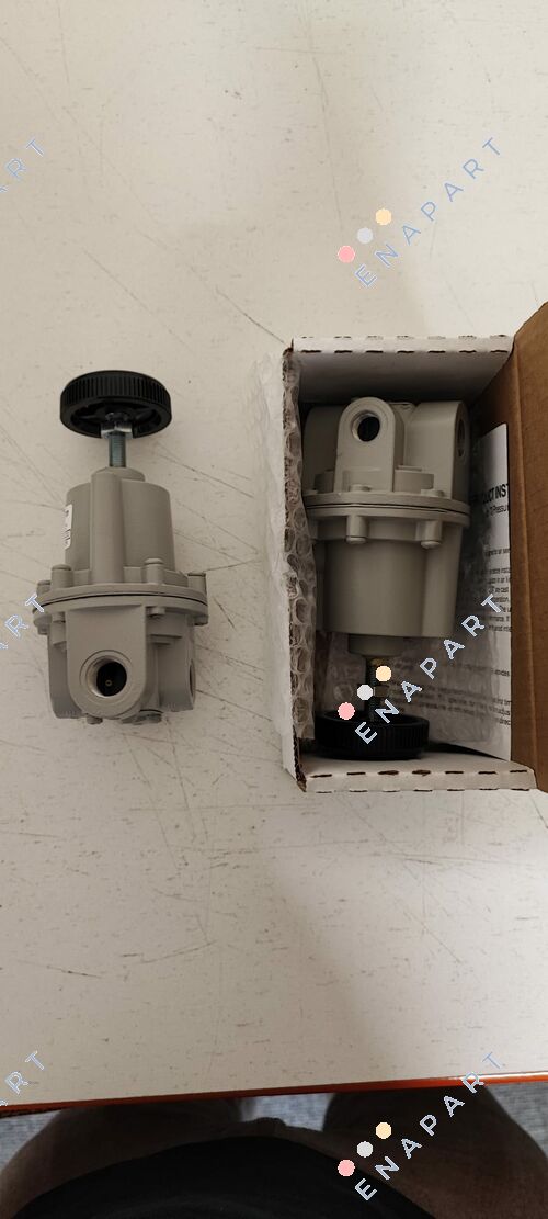 960-153-000 Regolatore