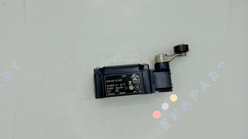 P/N: 151154520, Type: Z4VH 335-11Z-M20 interruttore di posizione